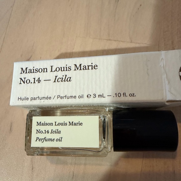 Maison Louis Marie Other - Maison Louis Marie perfume oil #14 0.10